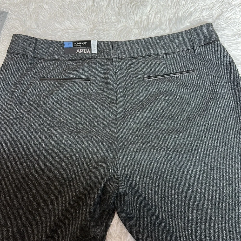 NWT Apt.9 Modern Fit Straight Leg Trousers with faux leather Trim Sz 18L - Picture 3 of 10